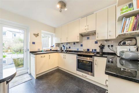 3 bedroom terraced house for sale, Ronver Road, London SE12