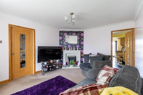 3 bedroom semi-detached house for sale, Bray Close, Sydney, Crewe