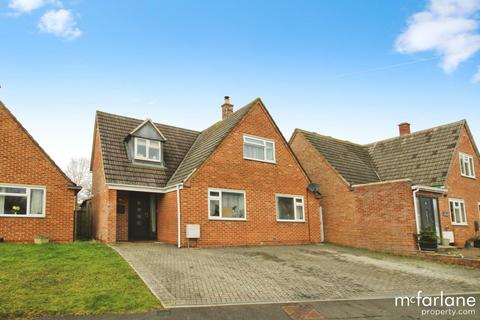 4 bedroom detached house for sale, Pauls Croft, Cricklade, SN6