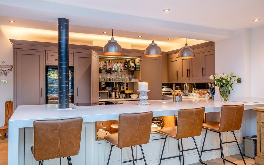 Breakfast Bar