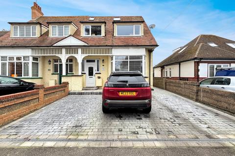 4 bedroom semi-detached house for sale, Holland Road, Clacton-on-Sea, CO15