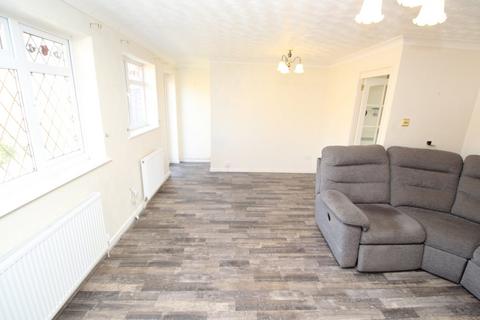 2 bedroom detached bungalow for sale, Kingsway North, Leicester LE3