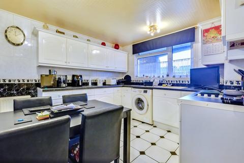 3 bedroom duplex for sale, Albany Road, Brentwood CM15