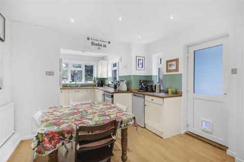 20 Beeches Close, Saffron Walden, CB11 4BT