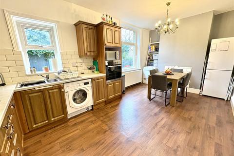 3 bedroom house for sale, Gordon Street, Elland