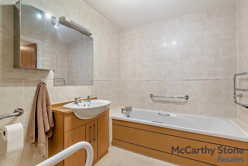 8633498-interior02-800.jpg