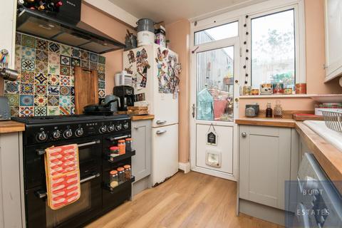 154 Briar Crescent, Exeter, EX2 6DS