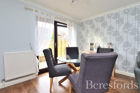 2 bedroom end of terrace house for sale, Palmers Croft, Chelmsford, CM2