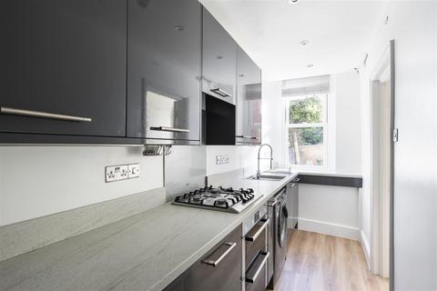 2 bedroom flat to rent, Beaufort Road, Clifton, Bristol