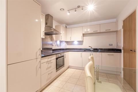 2 bedroom flat for sale, Victory Park Road, Surrey KT15