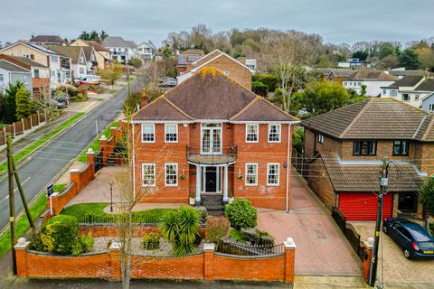 5 bedroom detached house for sale, Alexandra Road, Benfleet, SS7