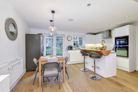 2 bedroom end of terrace house for sale, Elizabeth Avenue, Little Chalfont, Buckinghamshire, HP6