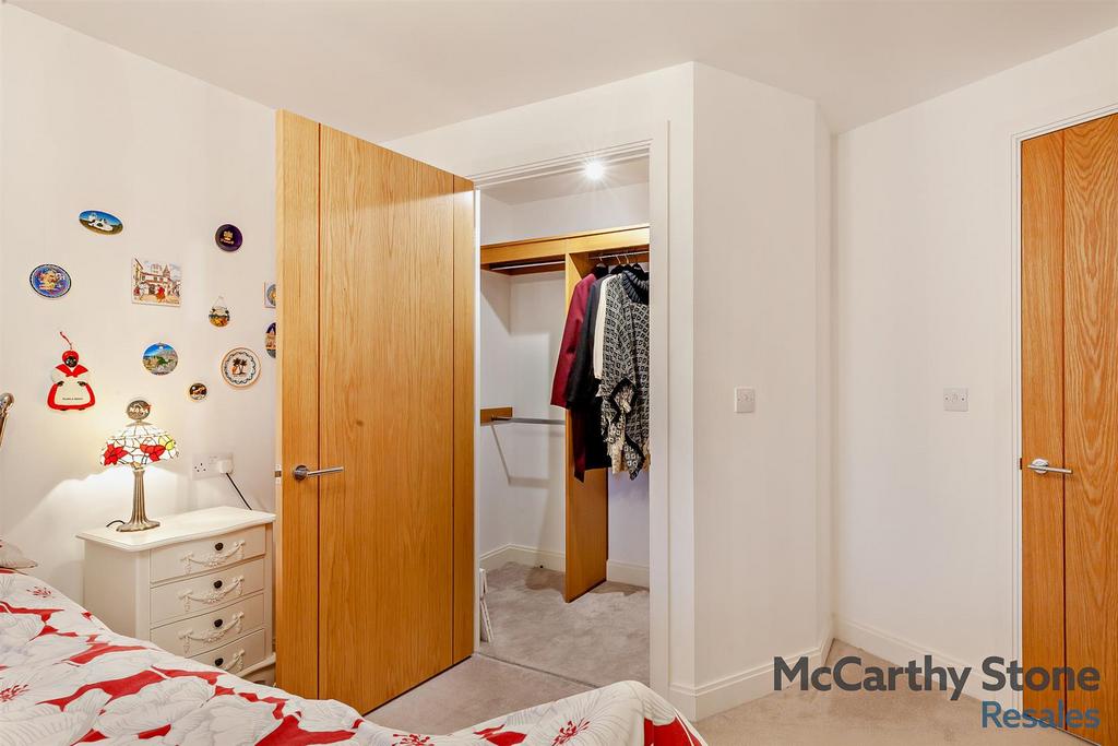 8632641-interior11-800.jpg