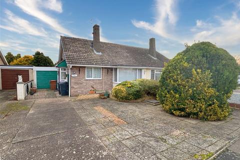 2 bedroom bungalow for sale, St. Giles Avenue, Sleaford, Lincolnshire, NG34