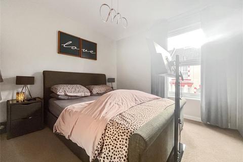 3 bedroom terraced house for sale, Gordon Road, Gillingham, Kent, ME7