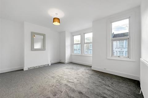 3 bedroom flat for sale, Canterbury Street, Gillingham, Kent, ME7