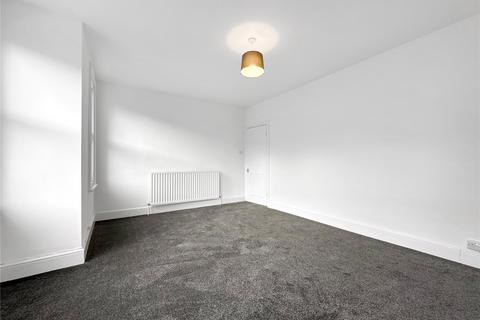 3 bedroom flat for sale, Canterbury Street, Gillingham, Kent, ME7