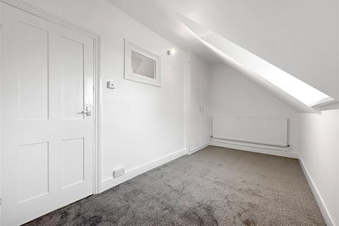 3 bedroom flat for sale, Canterbury Street, Gillingham, Kent, ME7