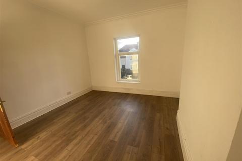 2 bedroom flat for sale, Blyth Street, Seaton Delaval