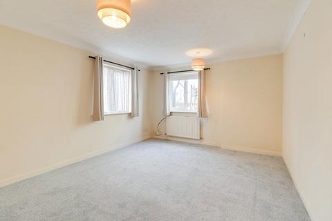 1 bedroom flat to rent, Millbrook Street GL50 3RR