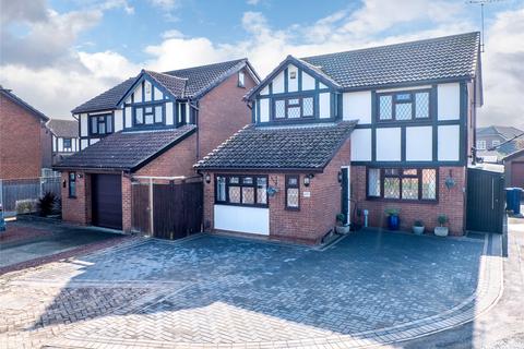 5 bedroom detached house for sale, Burkeston Close, Kemsley, Sittingbourne, Kent, ME10