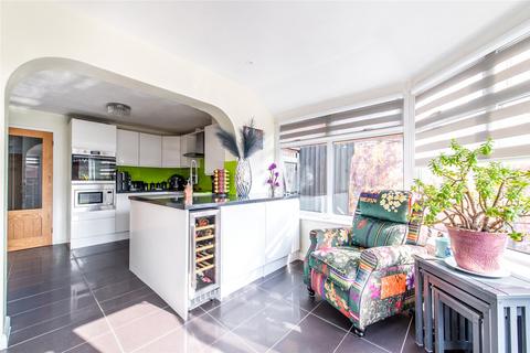 5 bedroom detached house for sale, Burkeston Close, Kemsley, Sittingbourne, Kent, ME10