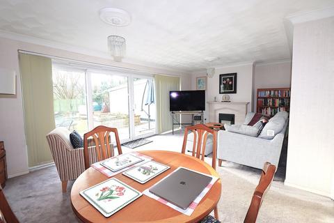 3 bedroom bungalow for sale, Lockwood Close, Farnborough GU14