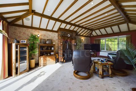Sedgemoor The Square, Stottesdon, Kidderminster, DY14 8UB