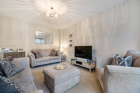 7 Bletchley Road, Horsforth, Leeds, LS18 4FG