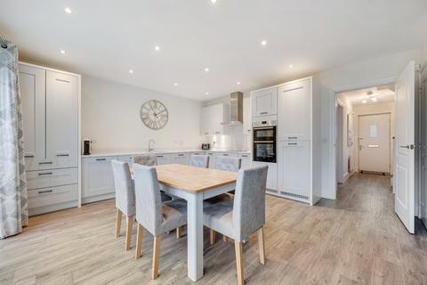 7 Bletchley Road, Horsforth, Leeds, LS18 4FG