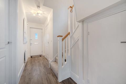 7 Bletchley Road, Horsforth, Leeds, LS18 4FG