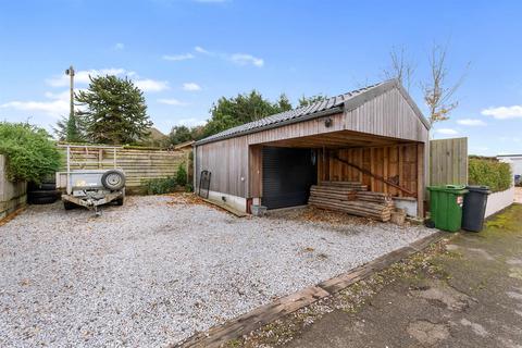 Fernwood King Edward Road, Axminster, EX13 5PP
