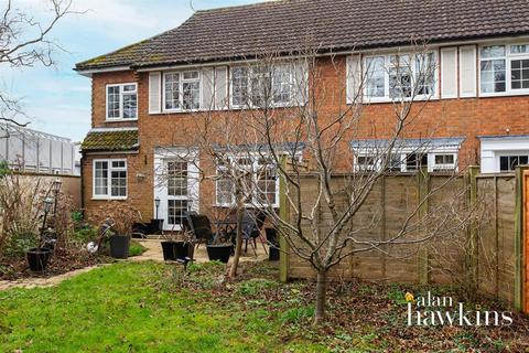 4 bedroom semi-detached house for sale, Lime Kiln, Royal Wootton Bassett