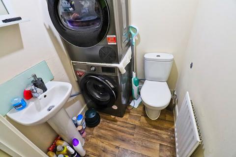 3 bedroom semi-detached house for sale, Greyhound Croft, Hinckley, Leicestershire, LE10 0FX