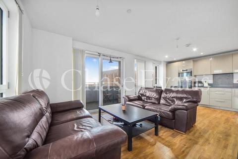 3 bedroom flat for sale, Ivy Point, Hannaford Walk, Bromley-By-Bow, London, E3