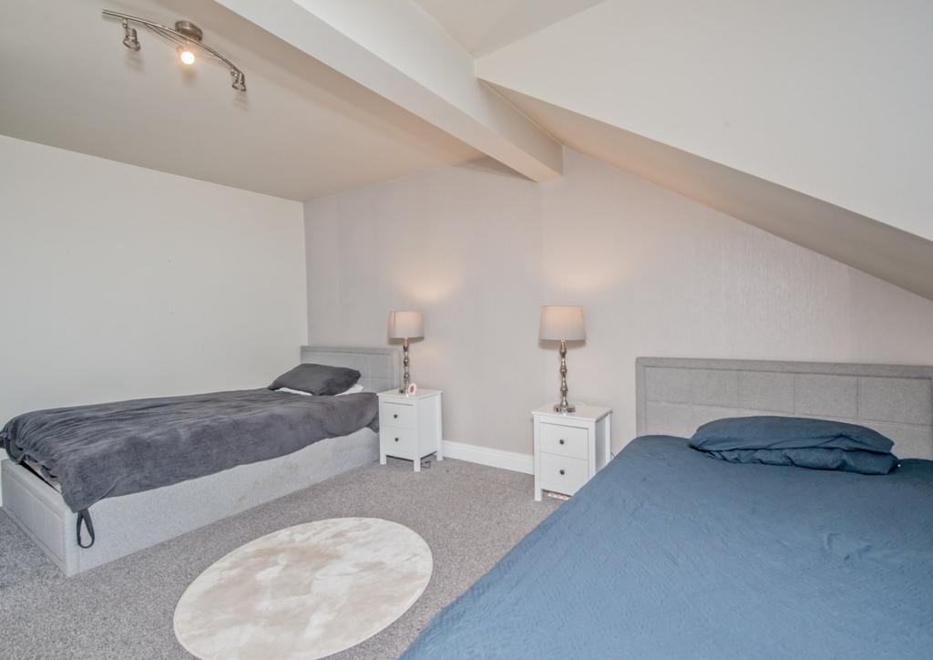 Bed 2