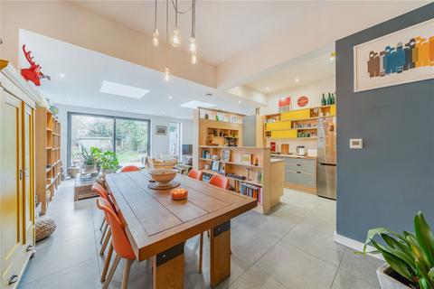 5 bedroom house for sale, Blake Road, London, N11