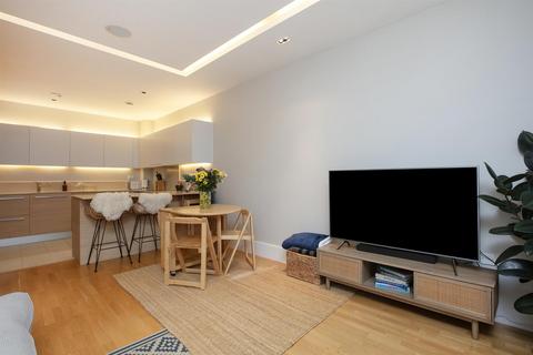 2 bedroom flat for sale, Camberwell Grove, Camberewell, Se5