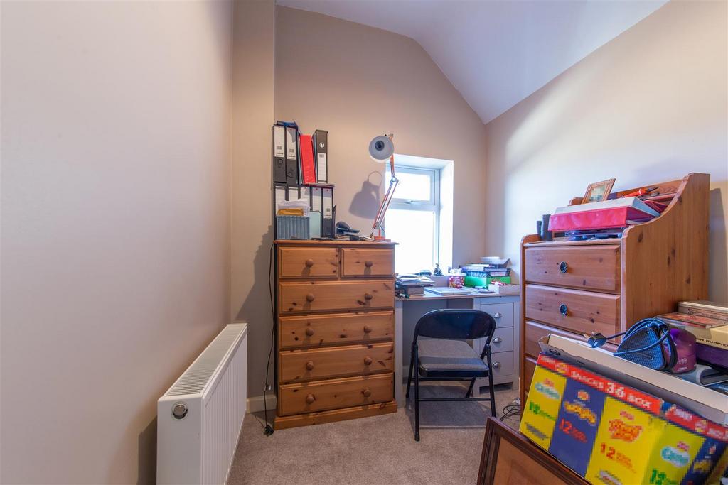 Study / Bedroom 4