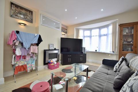 3 bedroom semi-detached house for sale, Wavertree Drive, Belgrave, Leicester, LE4