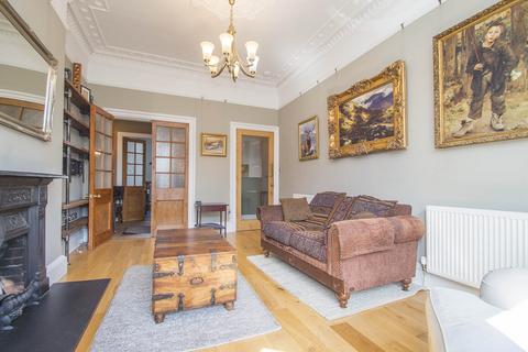 1 bedroom flat to rent, Montgomery Street, Hillside, Edinburgh EH7