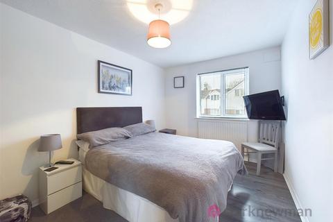 1 bedroom apartment for sale, Sovereign Court, Harlow CM19