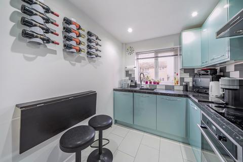 14 Jasmine Grove, London, SE20 8JW