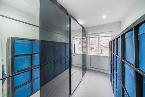 14 Jasmine Grove, London, SE20 8JW