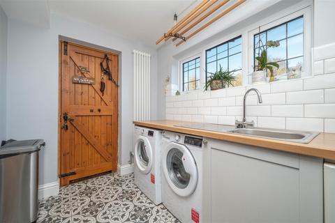 8 Mile End, Tanworth In Arden, Solihull, B94 5AG