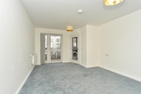 1 bedroom ground floor flat for sale, High Street, Rainham, Gillingham, Kent