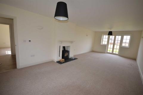 4 bedroom detached house to rent, Beswick Green, Swynnerton, Stone