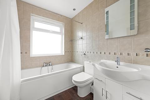 5 Hambrook Road, London, SE25 4HL
