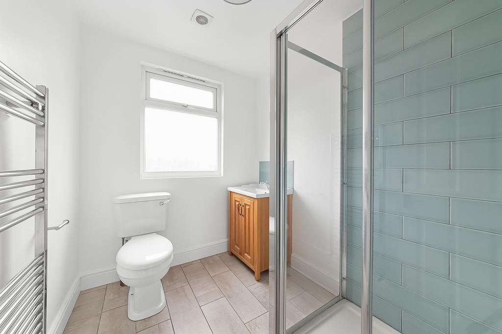 Shower Room Second Floor