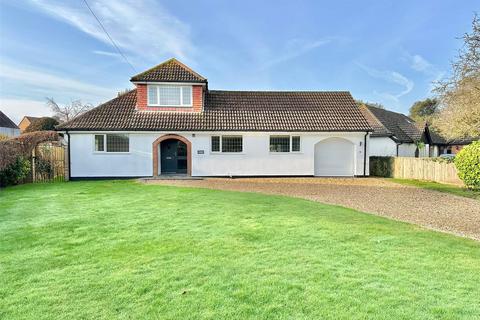 4 bedroom detached house for sale, Keyhaven Road, Keyhaven, Lymington, Hampshire, SO41